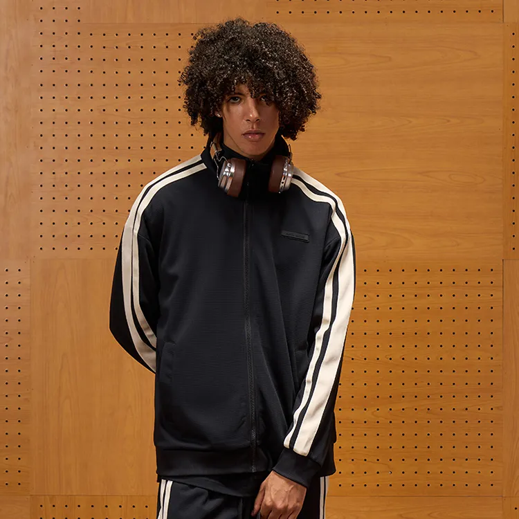 RIGORER x AOSITING·LIFUSI Knitted Fabric Coat Unisex-4