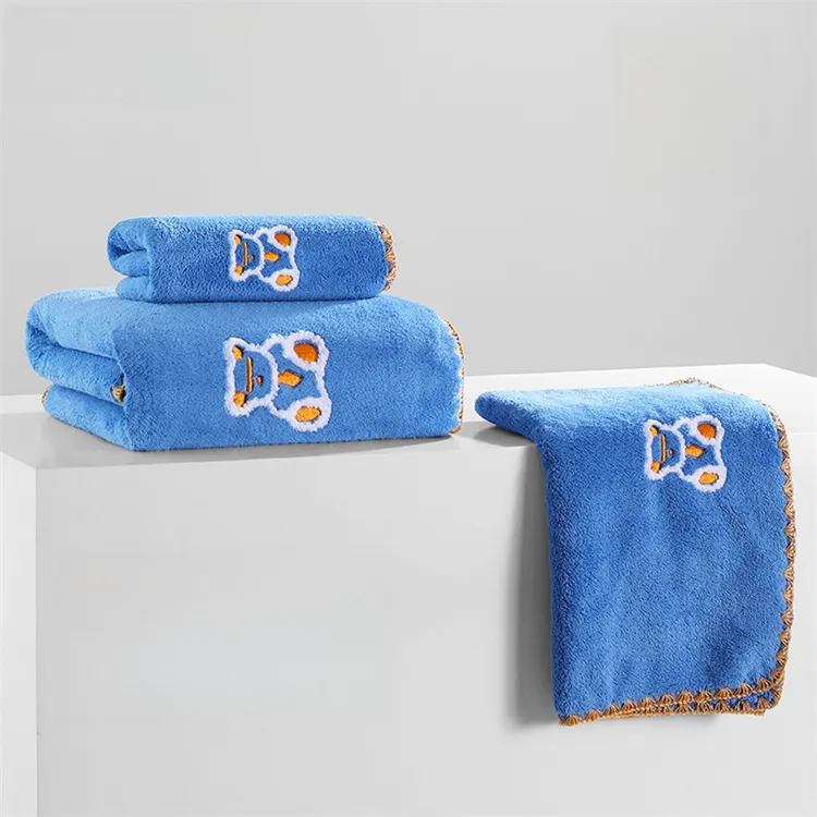 Drizzle Towels-39