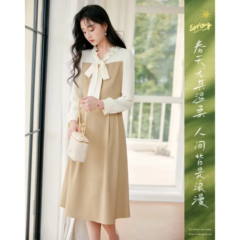 Like The Age Of Water Long-Sleeved Dresses Women's Yellow-4