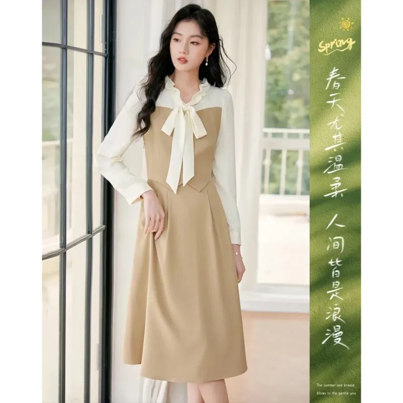 Like The Age Of Water Long-Sleeved Dresses Women's Yellow-2