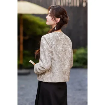 Like The Age Of Water Velvet feel Coat Women's Champagne