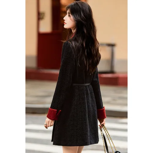Like The Age Of Water Velvet feel Coat Women's Black