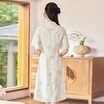 Like The Age Of Water 2025 Summer Short Sleeved Dress Women's Green