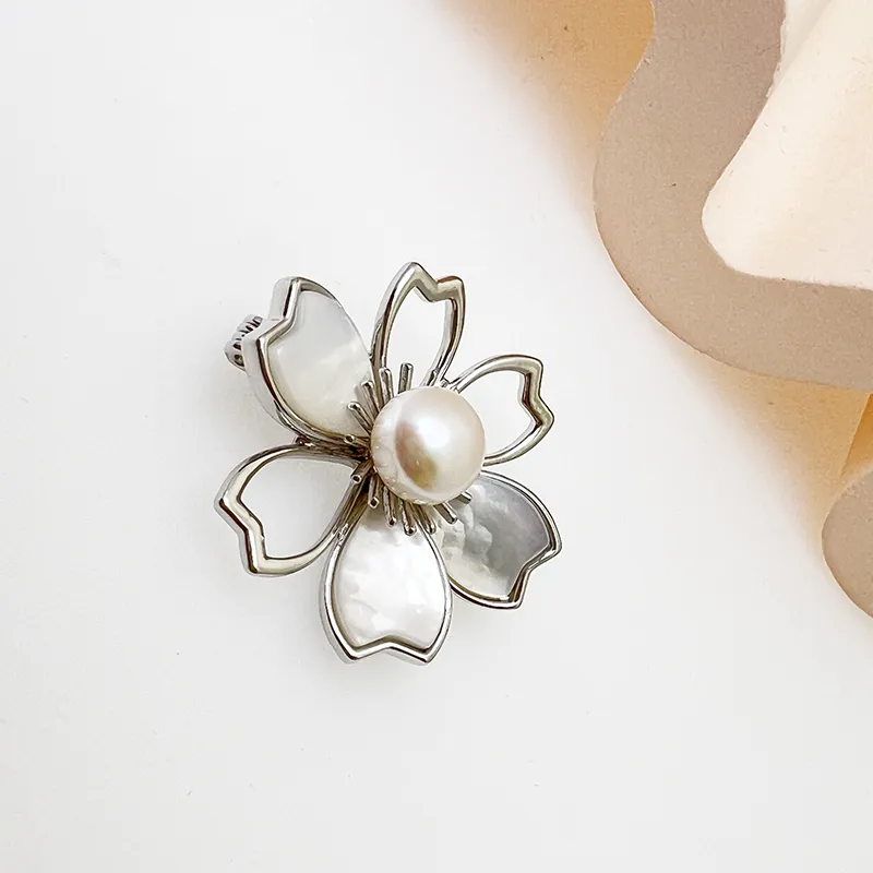 VERENA REINE Pearl Brooches Women's-3