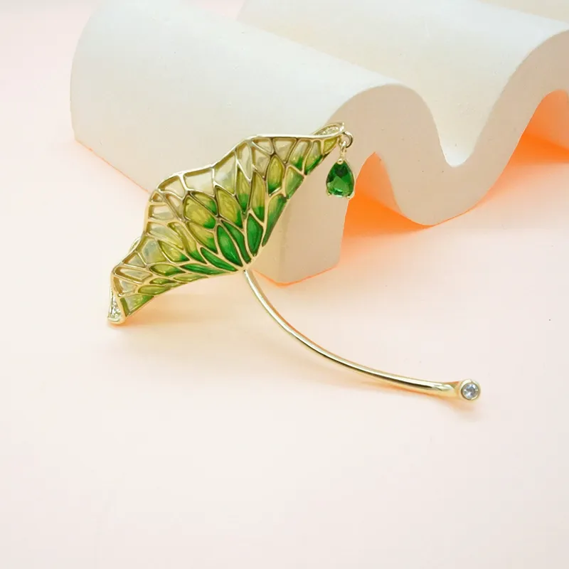 VERENA REINE Copper Brooches Unisex-1