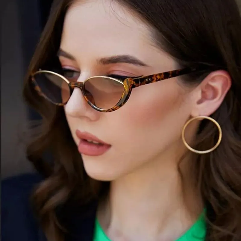 VERENA REINE TR/Memory Plastic Cat Eye Sunglasses Unisex-3
