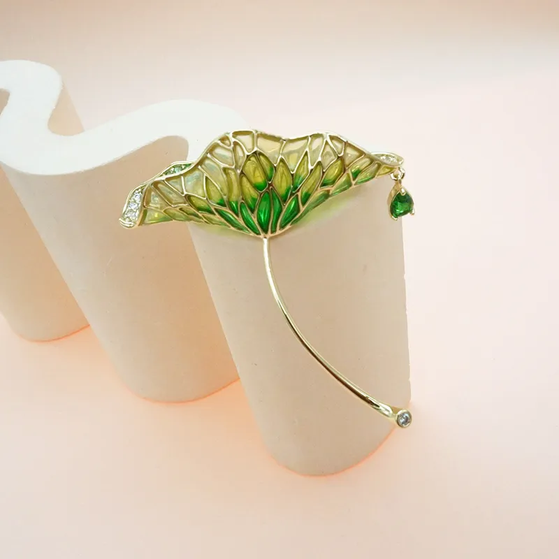 VERENA REINE Copper Brooches Unisex-5