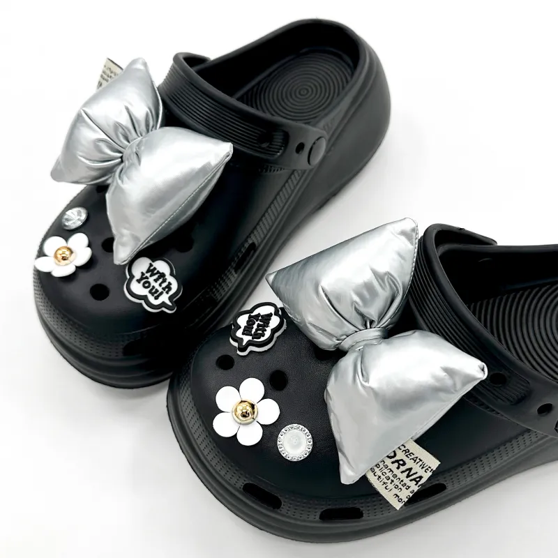 VERENA REINE Fabric Shoe Buckle Unisex-3