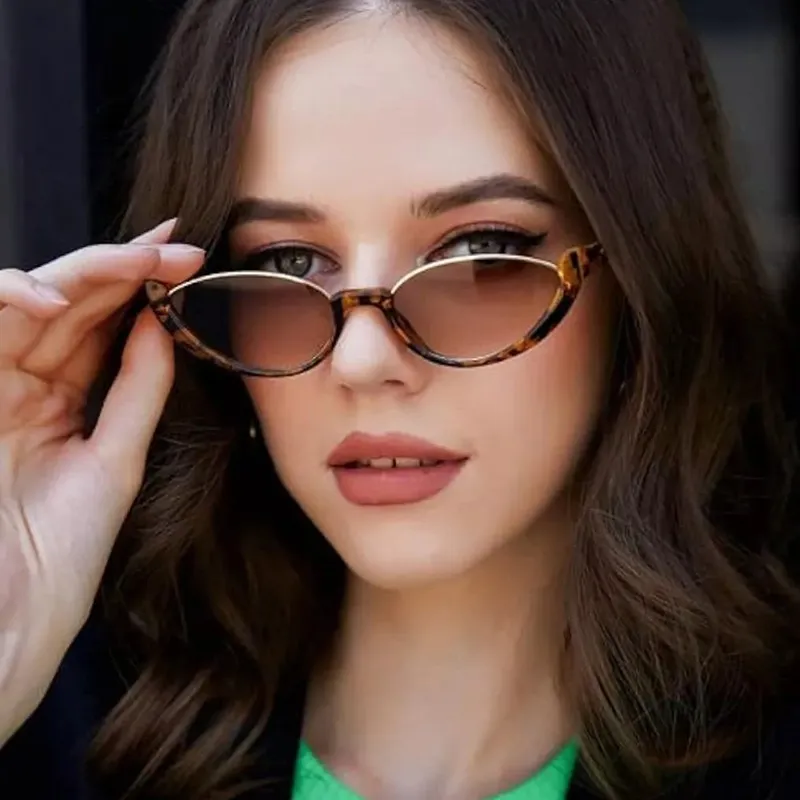 VERENA REINE TR/Memory Plastic Cat Eye Sunglasses Unisex-2