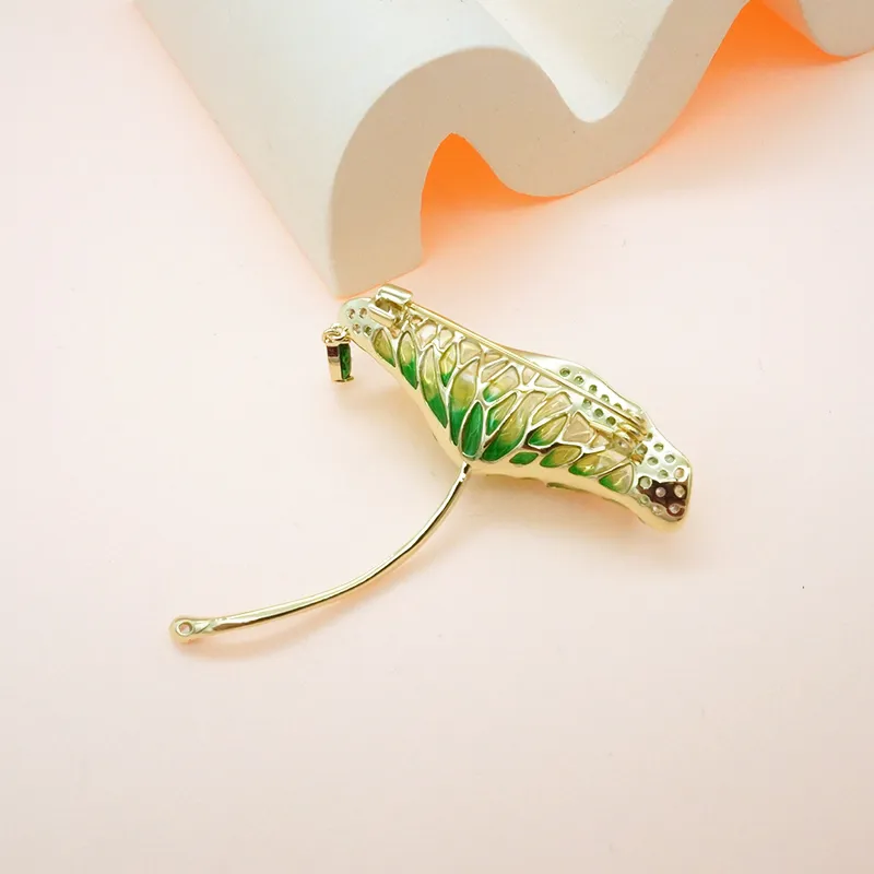 VERENA REINE Copper Brooches Unisex-3