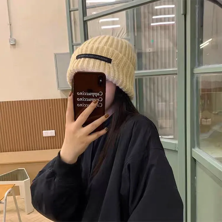 Yalu Preferred Polyester Beanies Unisex-12