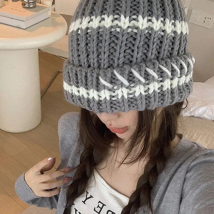 Yalu Preferred Polyester Beanies Unisex-3