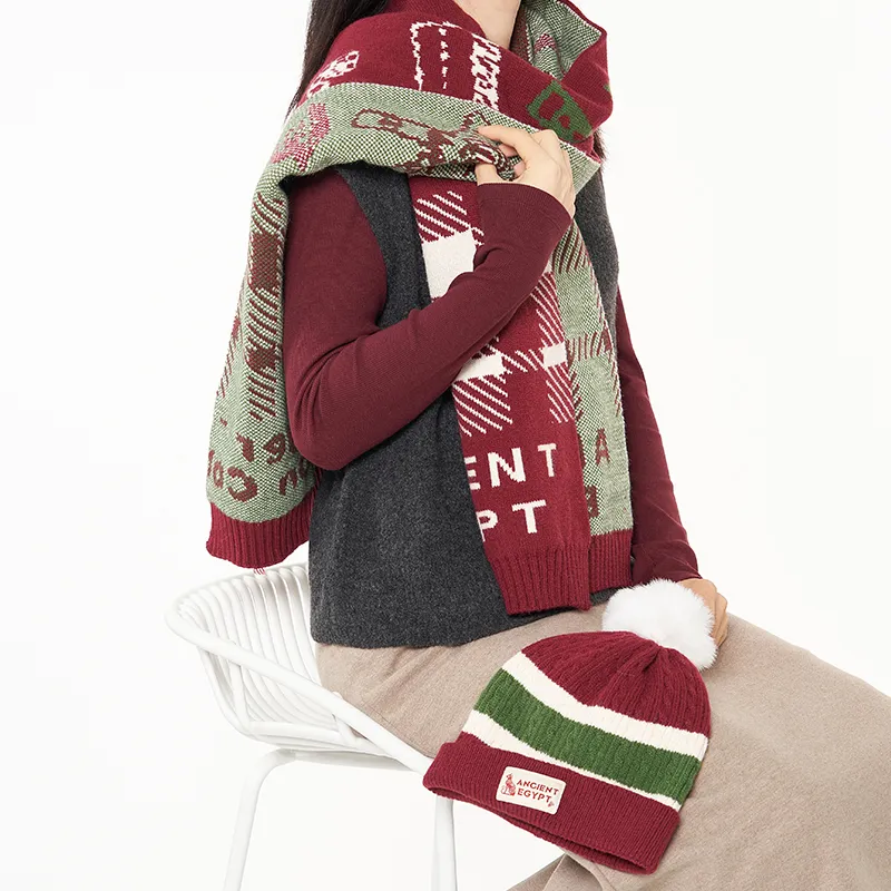 The British Museum Polyester Knit Scarves Unisex Red-2
