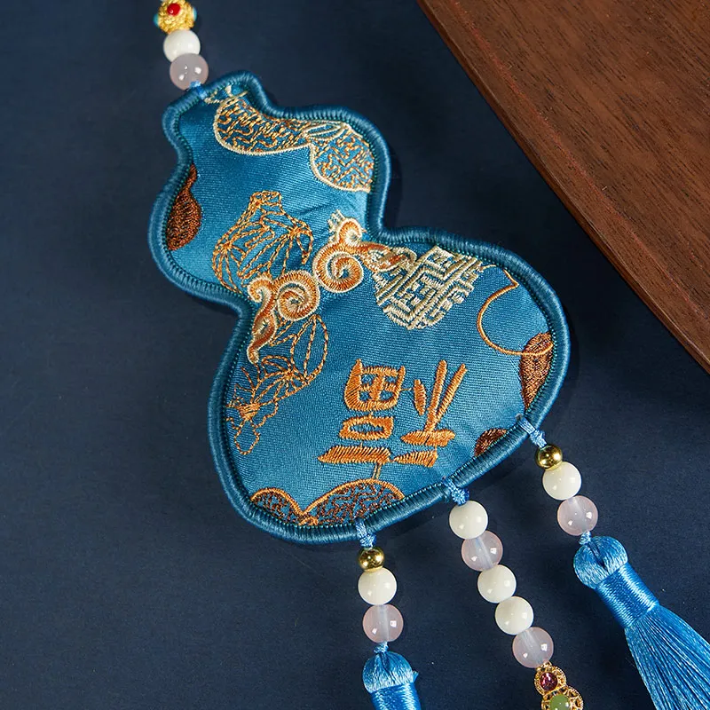 The British Museum Polyester Pendants Unisex-7