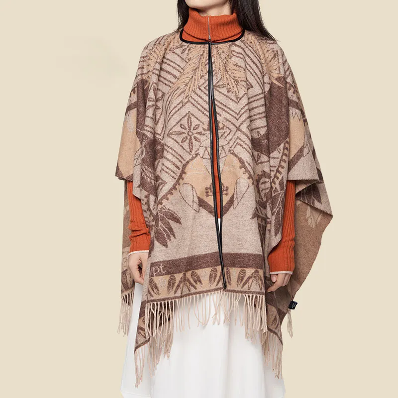 The British Museum Shawls Unisex-1
