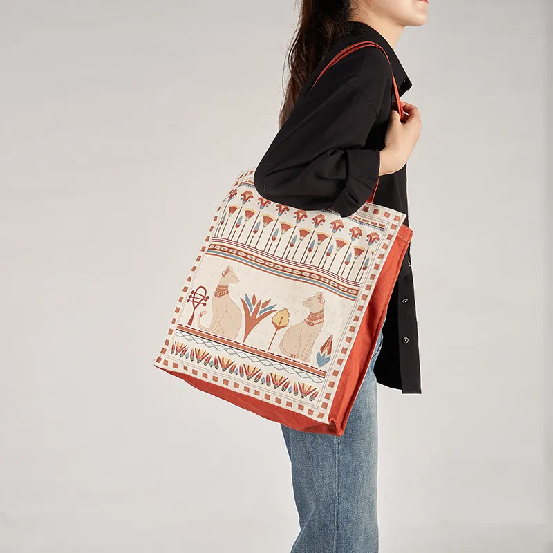 The British Museum Canvas Shoulder Bag Regular Unisex White/Red-2