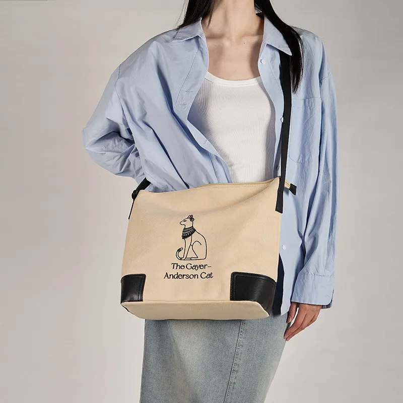 The British Museum Fabric With Synthetic Leather Shoulder Bag Women's Beige Camel-2