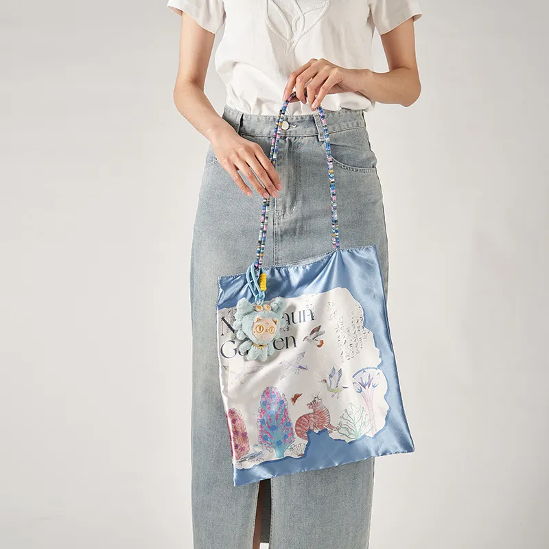 The British Museum Fabric Shoulder Bag Women's Multicolor-8