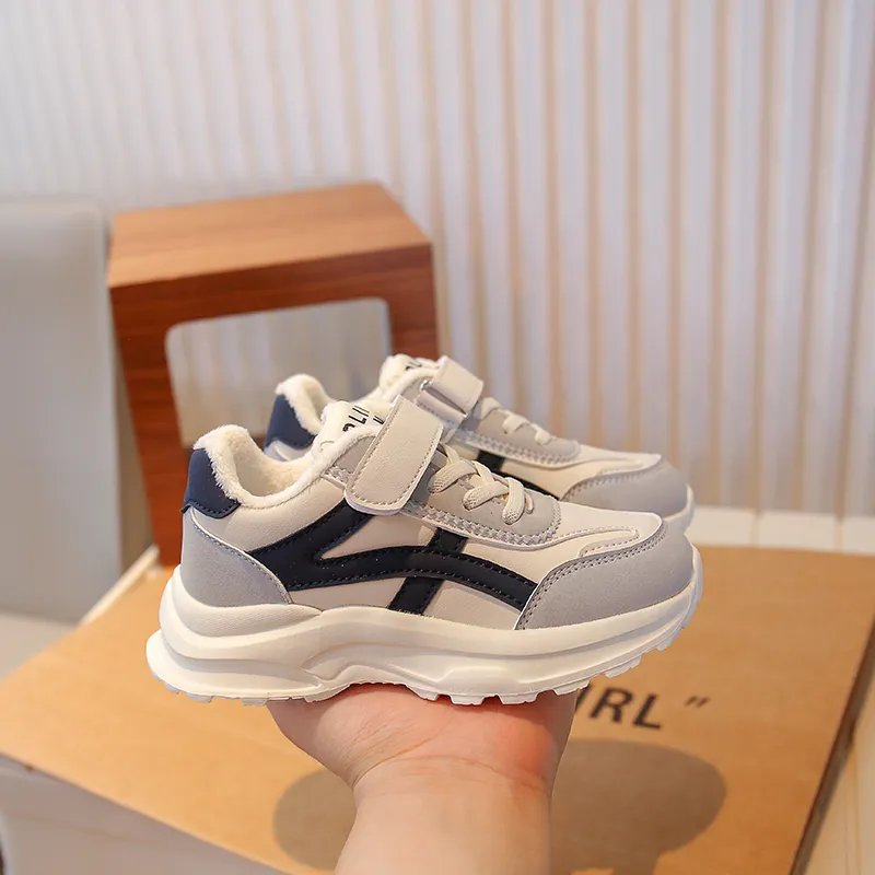 ROBINHOOD Lightweight Travel Soft Touch Leather Upper Fleece-Lined Sports Soft Sole Low-Top Kids' Running Shoes Kids'-7