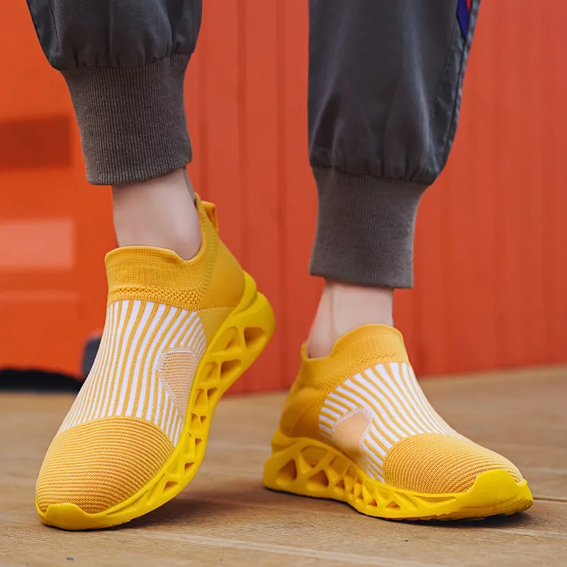 Green Feet Abrasion Resistant Cushioning Mid Top Casual Shoes Unisex-24