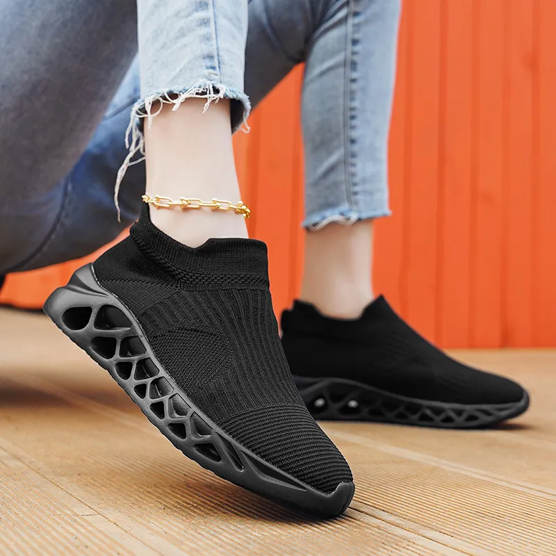 Green Feet Abrasion Resistant Cushioning Mid Top Casual Shoes Unisex-17