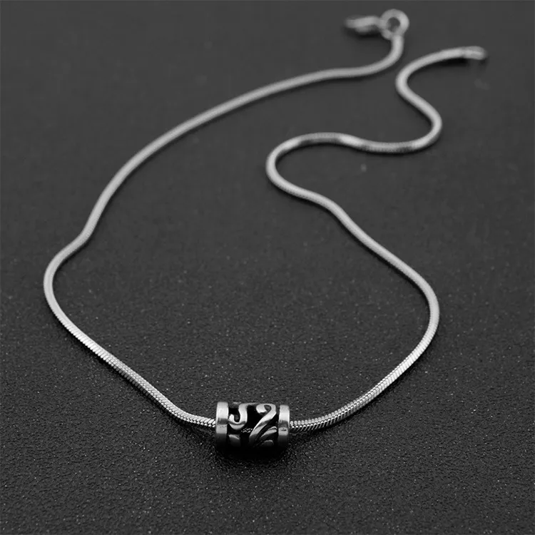 ALIEN BANG Alloy Necklaces Unisex-1