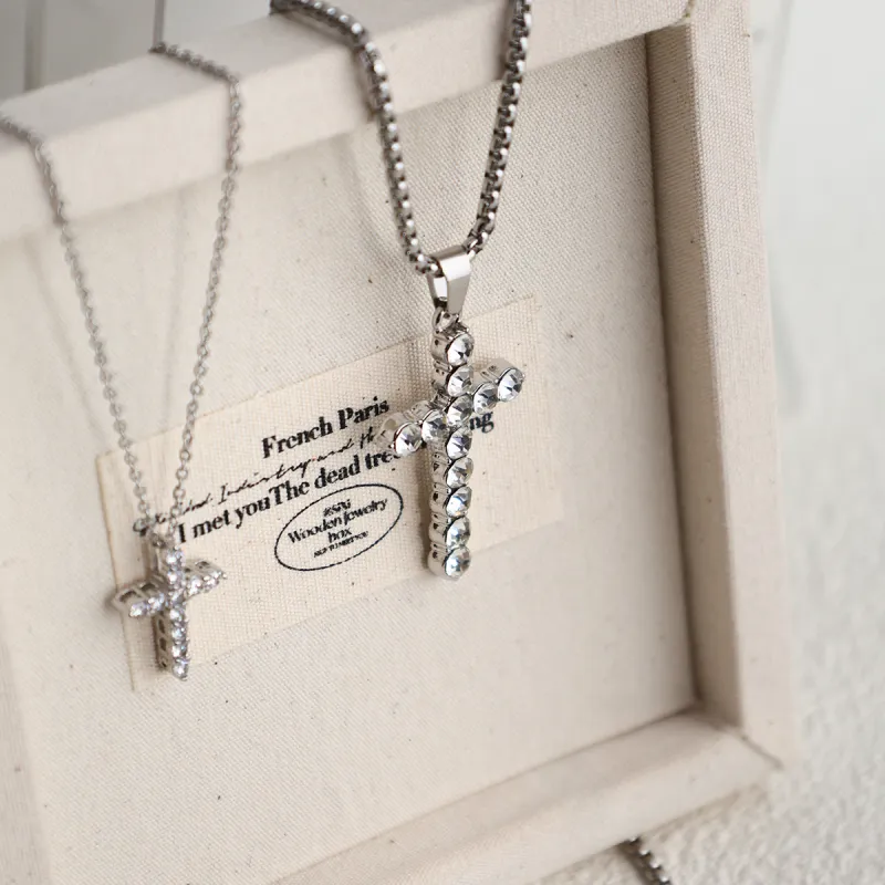 Star Treasures Alloy Necklaces Unisex-2