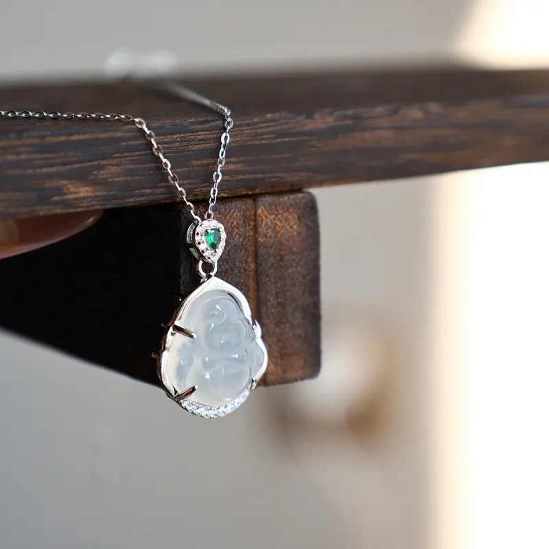 Star Treasures Chalcedony Necklaces Women's-2