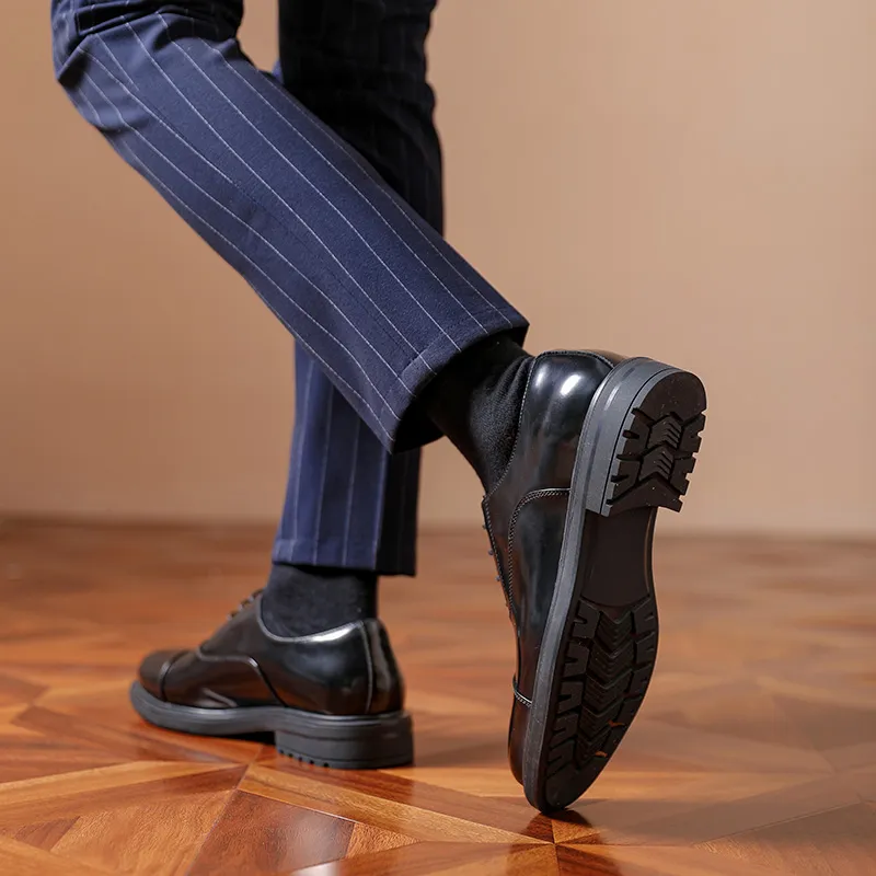 A Fairy Tale Of A Pair Of Shoes Casual Shoes Men's Black-9