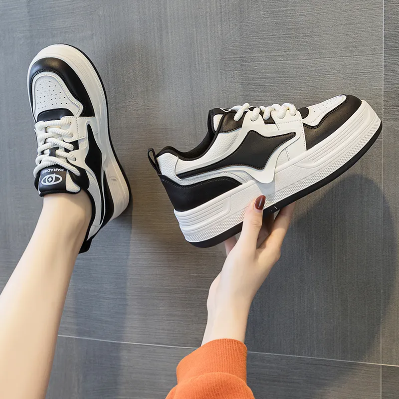A Fairy Tale Of A Pair Of Shoes Anti Slip Wear Resistant Low Top Skateboard Shoes Women's-7