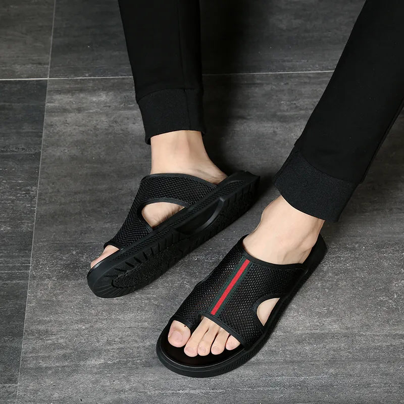 A Fairy Tale Of A Pair Of Shoes Slide Slippers Men's Black-10