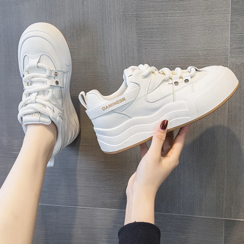 A Fairy Tale Of A Pair Of Shoes Anti Slip Wear Resistant Low Top Skateboard Shoes Women's-7