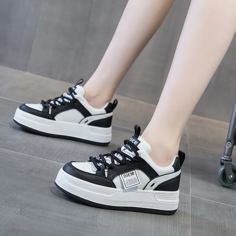 A Fairy Tale Of A Pair Of Shoes Anti-Slip Wear-Resistant Low-Top Skateboard Shoes Women's-13