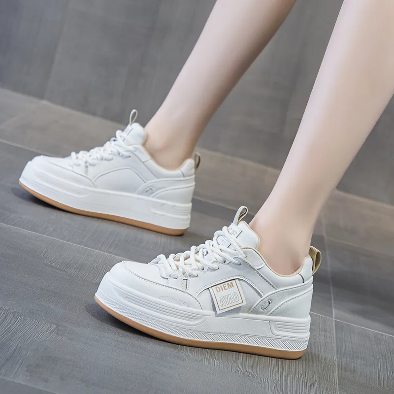 A Fairy Tale Of A Pair Of Shoes Anti-Slip Wear-Resistant Low-Top Skateboard Shoes Women's-6