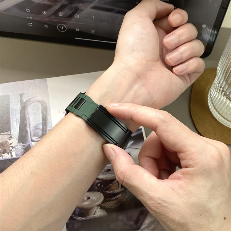 KVZUVUU Apple Compatibility Watch Band Stainless Steel, Rubber Material-40