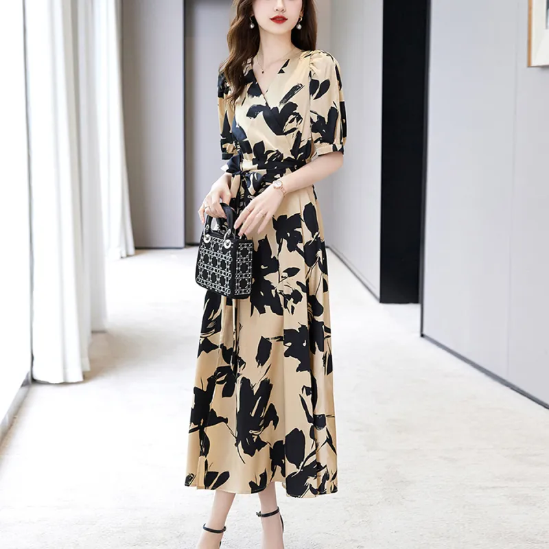 Mula Short Sleeved Dress Women's-14