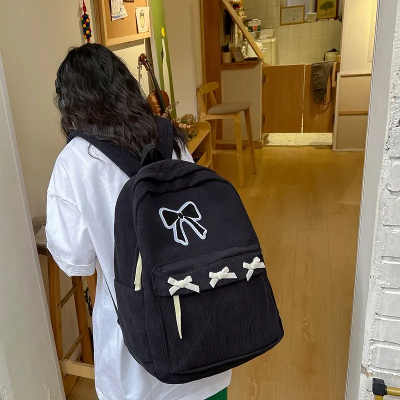 Dusen Kangaroo Nylon Backpack Women's White/Black-7