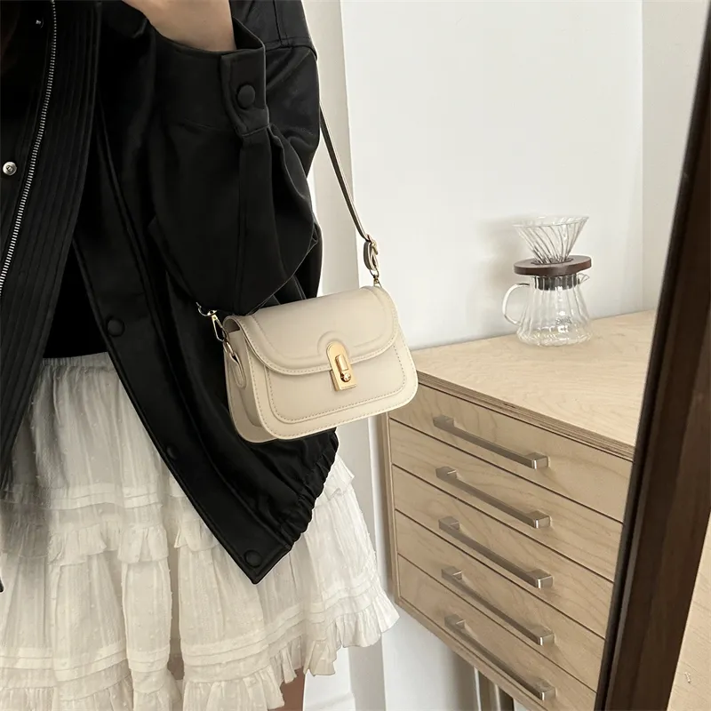 Dusen Kangaroo PU Small Square Bag, Crossbody Bag Regular Women's White/Black/Brown-2