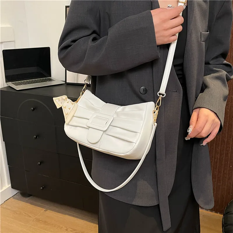 Dusen Kangaroo PU Shoulder Bag Women's White/Black/Ecru/Khaki/Blue/Pink-1