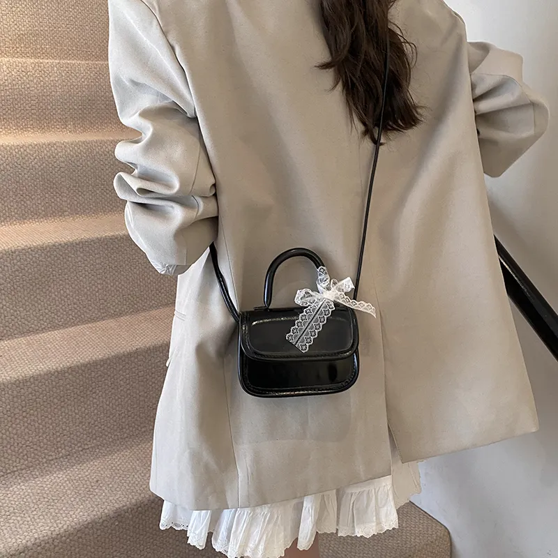 Dusen Kangaroo PU Crossbody Bag Regular Women's White/Silver/Black/Blue/Pink-7