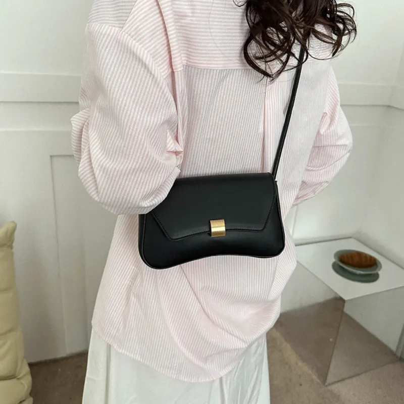 Dusen Kangaroo PU Shoulder Bag Women's Black/White/Green/Khaki/Brown-2
