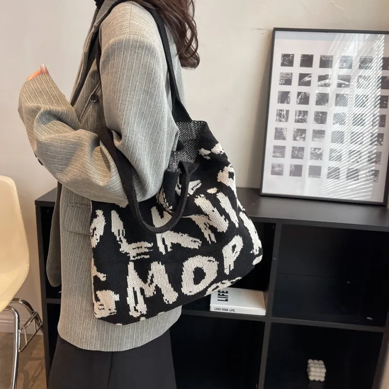 Dusen Kangaroo Knitted Fabric Shoulder Bag Regular Women's Black/Violet/Beige/Pink/Green & White/Green & Pink-3