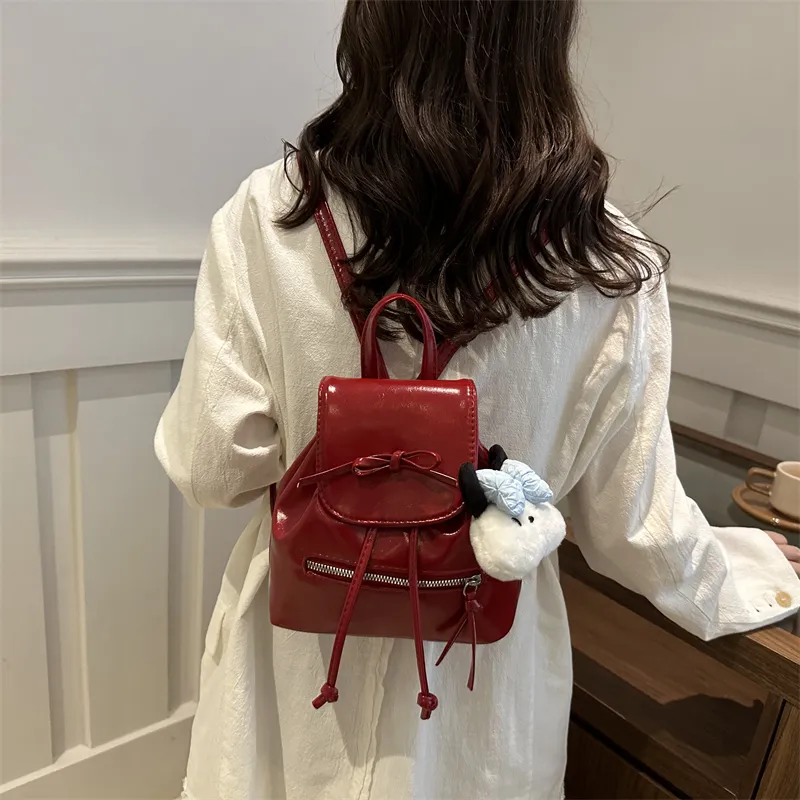 Dusen Kangaroo PU Backpack On The Shoulder Regular Women's Silver/White/Black/Red-20