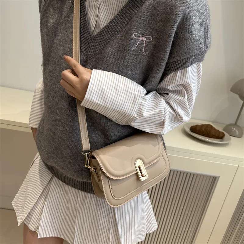 Dusen Kangaroo PU Small Square Bag, Crossbody Bag Regular Women's White/Black/Brown-17