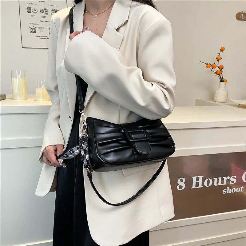 Dusen Kangaroo PU Shoulder Bag Women's White/Black/Ecru/Khaki/Blue/Pink-12