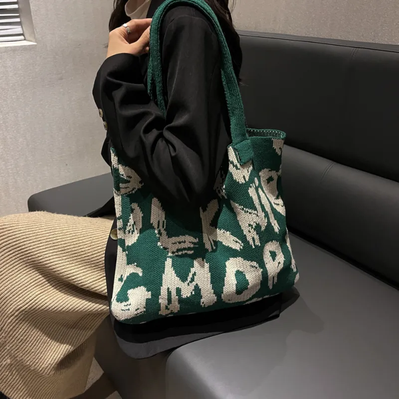 Dusen Kangaroo Knitted Fabric Shoulder Bag Regular Women's Black/Violet/Beige/Pink/Green & White/Green & Pink-26