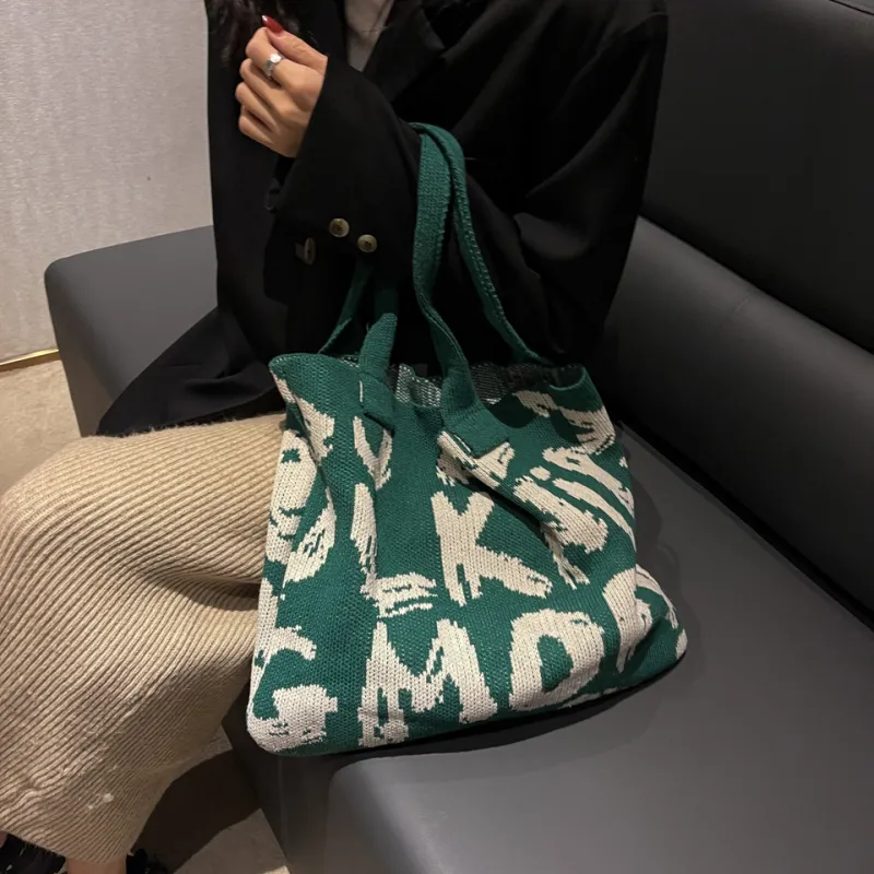 Dusen Kangaroo Knitted Fabric Shoulder Bag Regular Women's Black/Violet/Beige/Pink/Green & White/Green & Pink-25