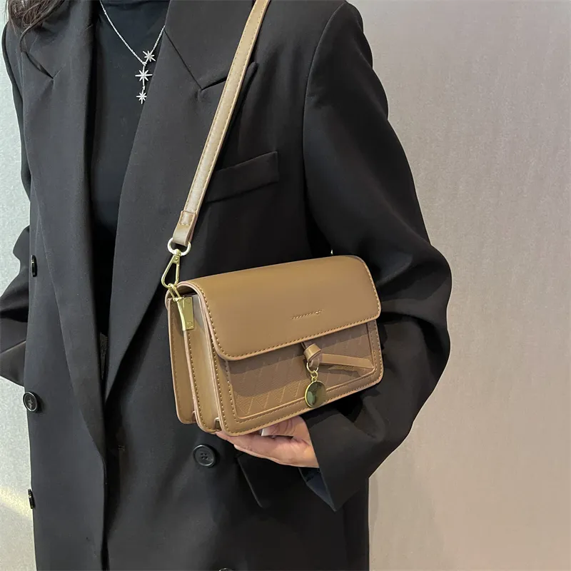 Dusen Kangaroo PU Crossbody Bag Regular Women's Multicolor-21