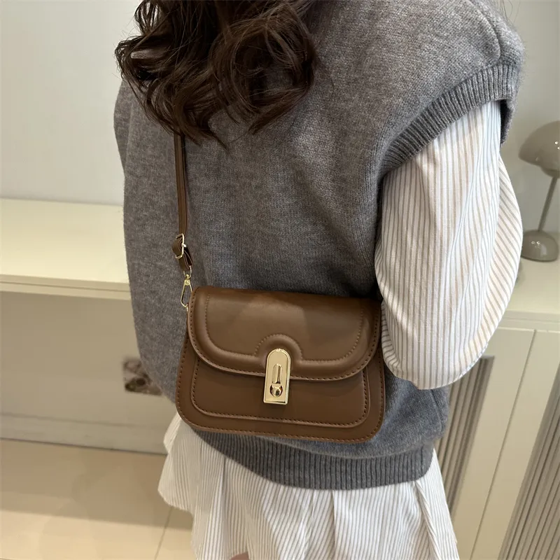 Dusen Kangaroo PU Small Square Bag, Crossbody Bag Regular Women's White/Black/Brown-24
