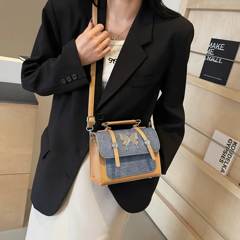 Dusen Kangaroo PU Crossbody Bag Regular Unisex Coffee & Brown/Coffee & Blue/White & Pink/Blue & Brown-25